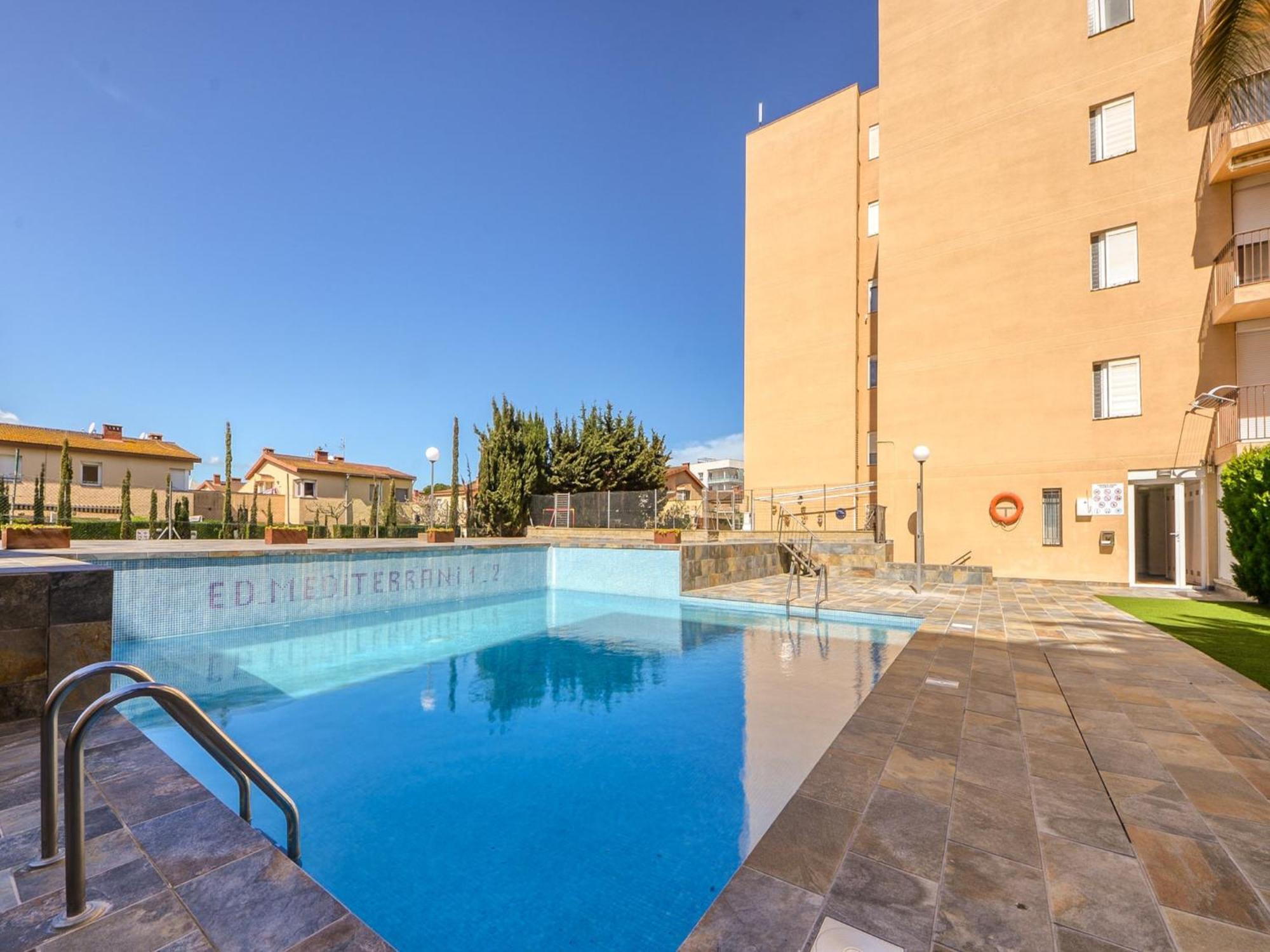 Apartment In With Swimming Pool Roses