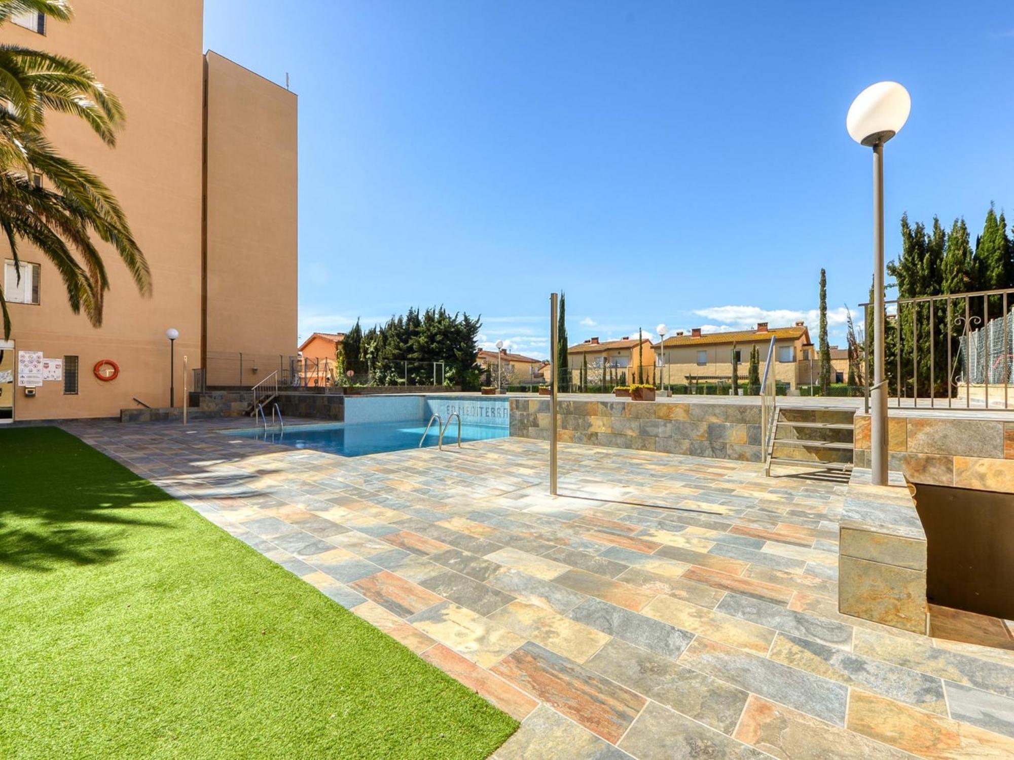 In With Swimming Pool Apartment Roses
